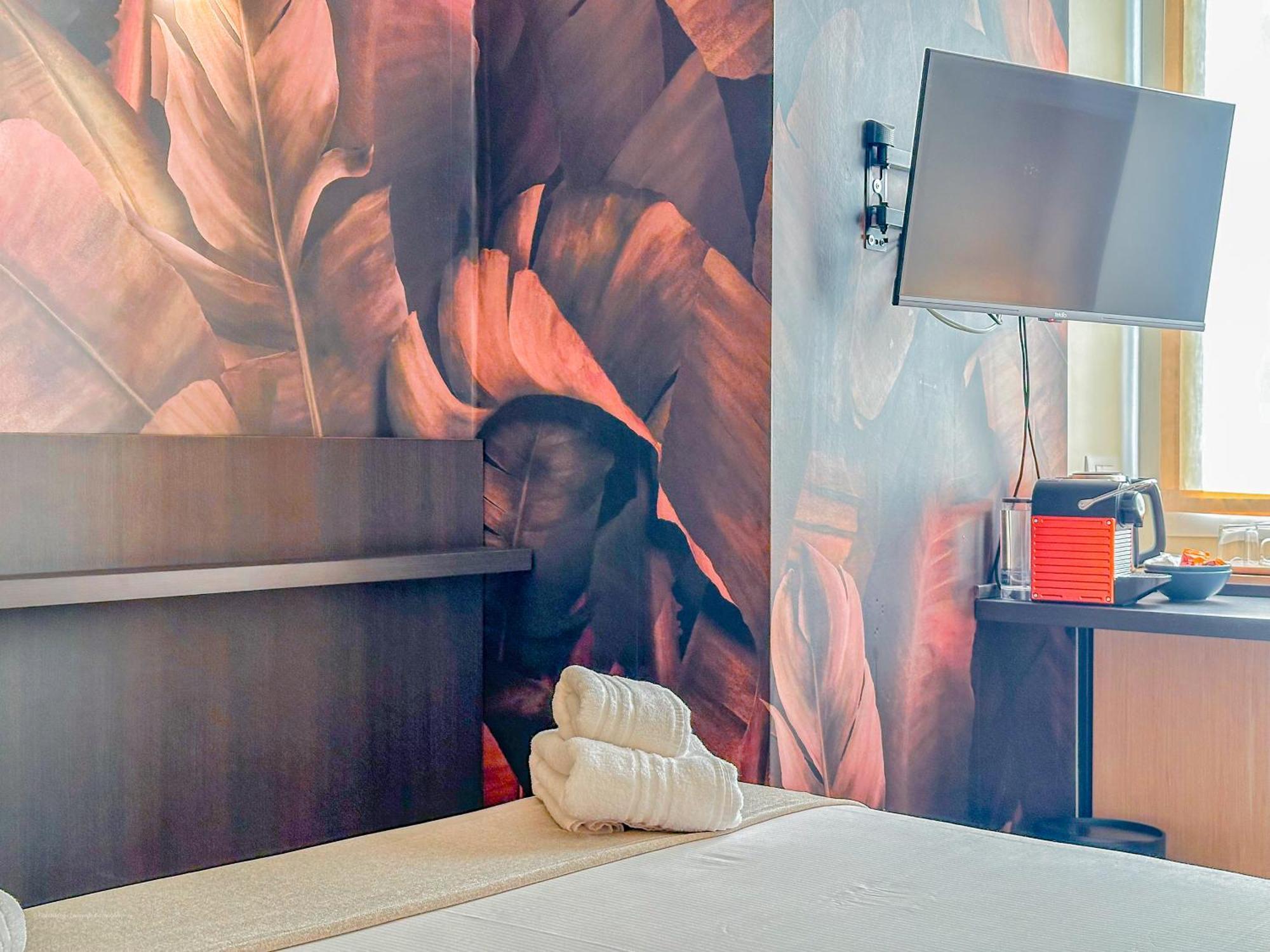 Fontana Suites - 15 Min Dal Duomo Milano Rum bild