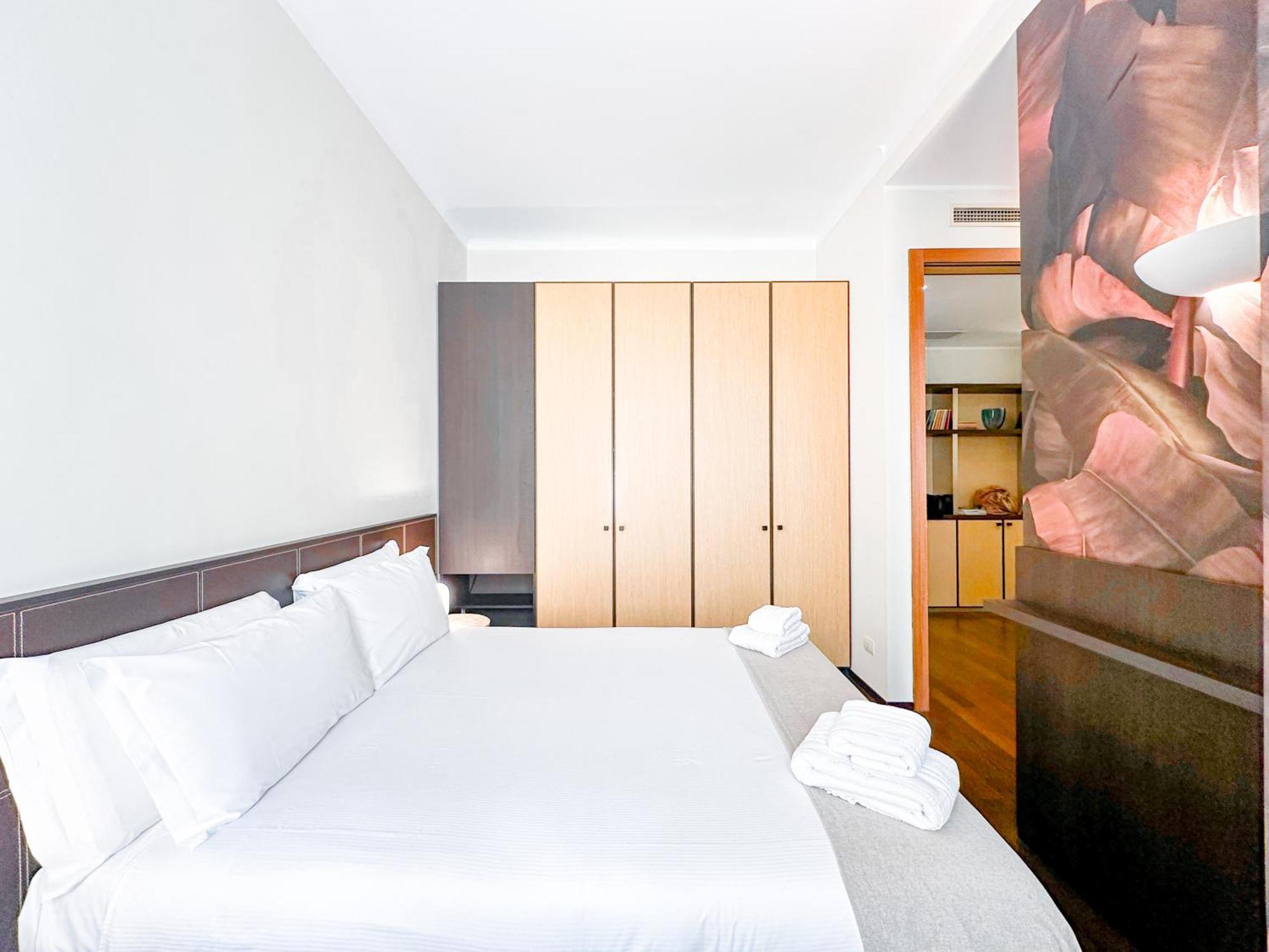 Fontana Suites - 15 Min Dal Duomo Milano Rum bild